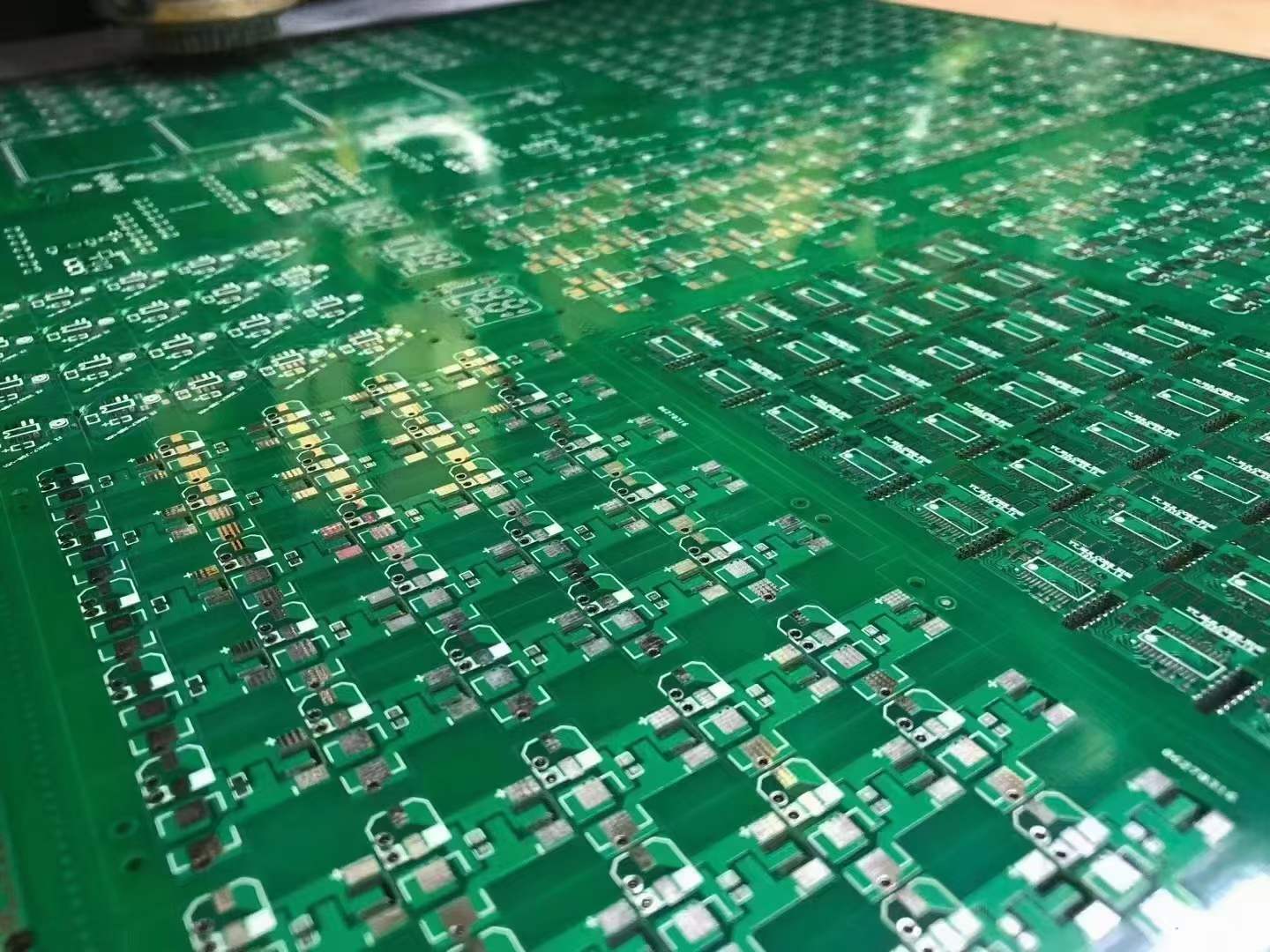pcb processing Multi-layer pcb circuit board Four-layer pcb circuit board high frequency speed PCB substrate