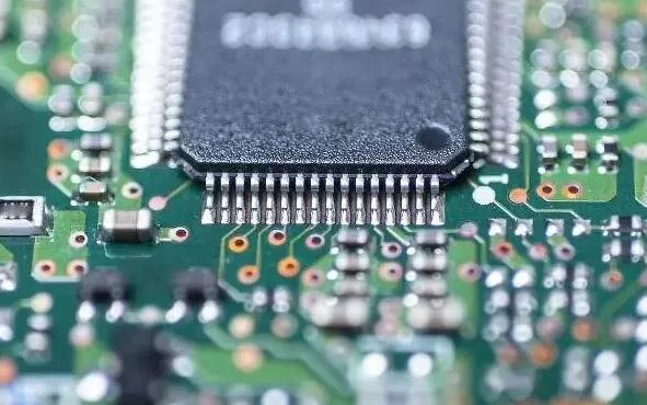 PCB Silver Plating: Superior Conductivity & Reliability for High-Frequency Applications